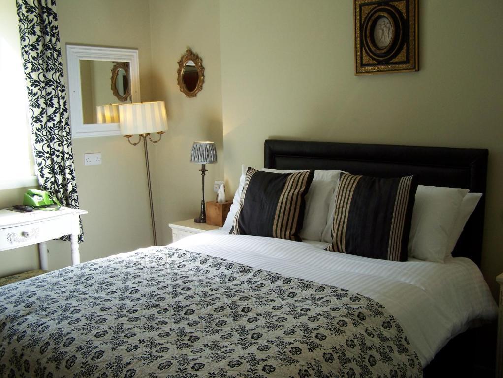 The Retreat Castle Bed & Breakfast Bonnyrigg Room photo
