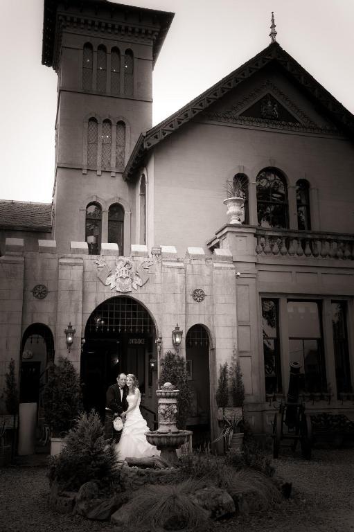 The Retreat Castle Bed & Breakfast Bonnyrigg Exterior photo